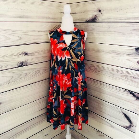 Dresses & Skirts - Navy & Red Floral Cut Out Dress Small NWT